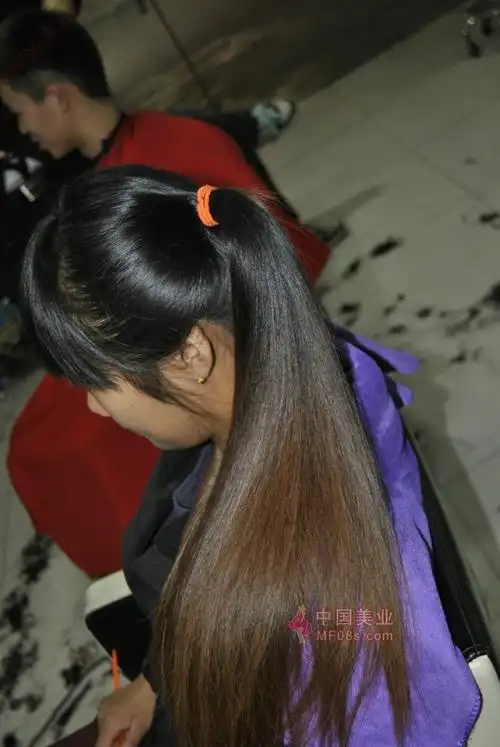 新剪美女彩发一支-huang61#(13) 剪发_中国长发