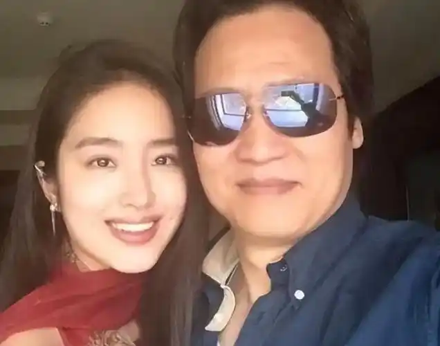 杨采钰的老公是谁杨采钰的野心究竟有多大