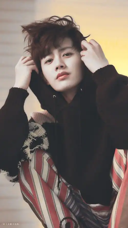 任嘉伦 - 堆糖,美图壁纸兴趣社区