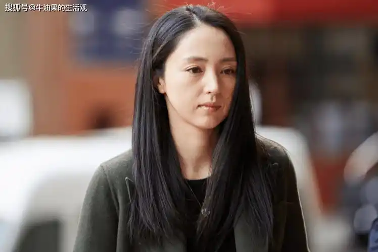 董璇高云翔带女儿游玩,男方发福认不出,两人疑似低调复婚_孩子_夫妻