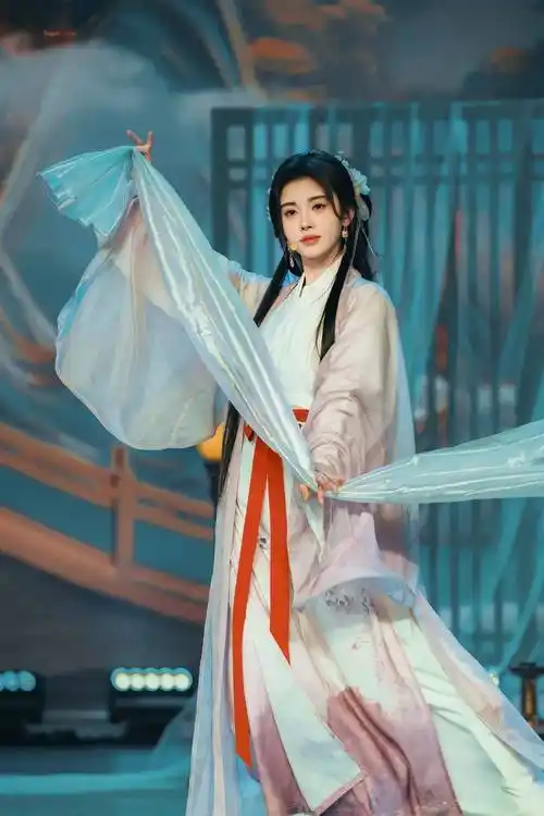 鞠婧祎的古装实在是美啊!