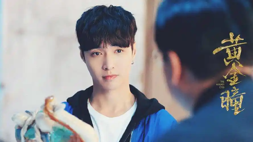 张艺兴庆exo出道九周年,昔日的小绵羊如今全面发展人人羡慕?