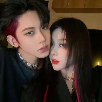 情侣头像霸气高冷两张高清好看的真人情侣头像高冷范图片