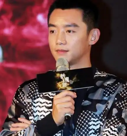 图郑恺几岁参加跑男的神魔道中获张雨绮倒追