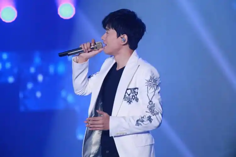 张杰- 堆糖,美图壁纸兴趣社区