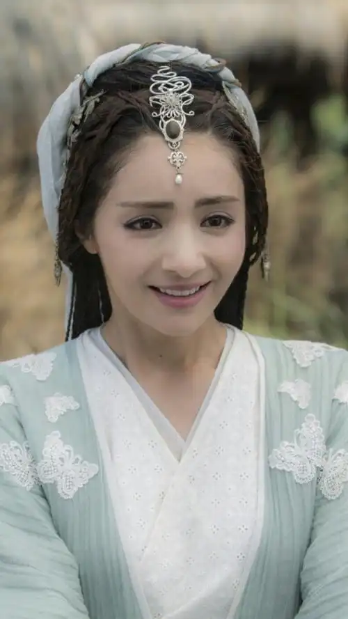 孤芳不自赏 阳凤 麦迪娜