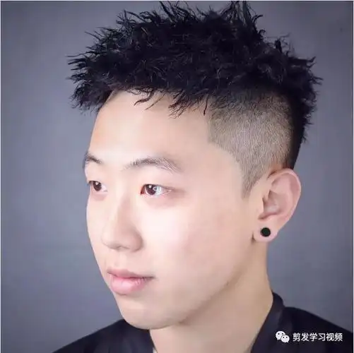 男士锡纸烫帅出新高度