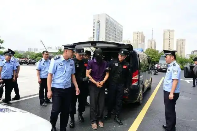 阜南公安在这里抓获…|重大刑事案件_网易订阅