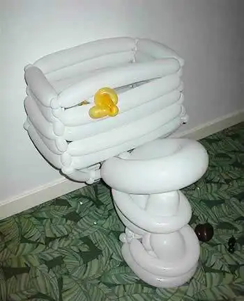 组图:世界各国变态厕所