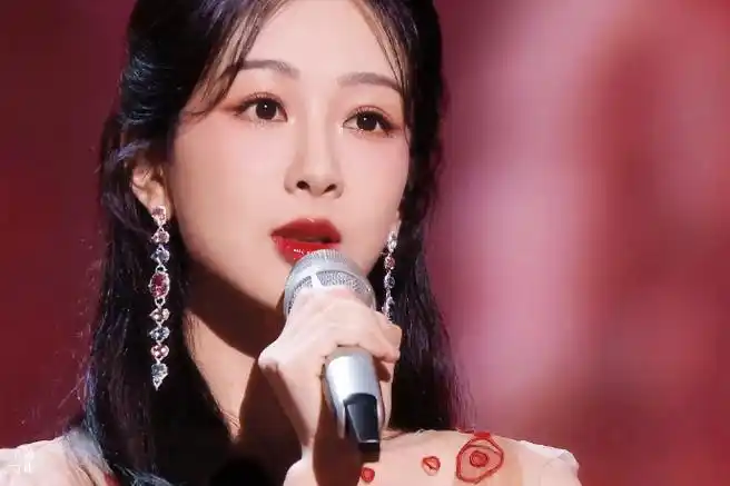 杨紫好瘦##湖南卫视跨年晚会