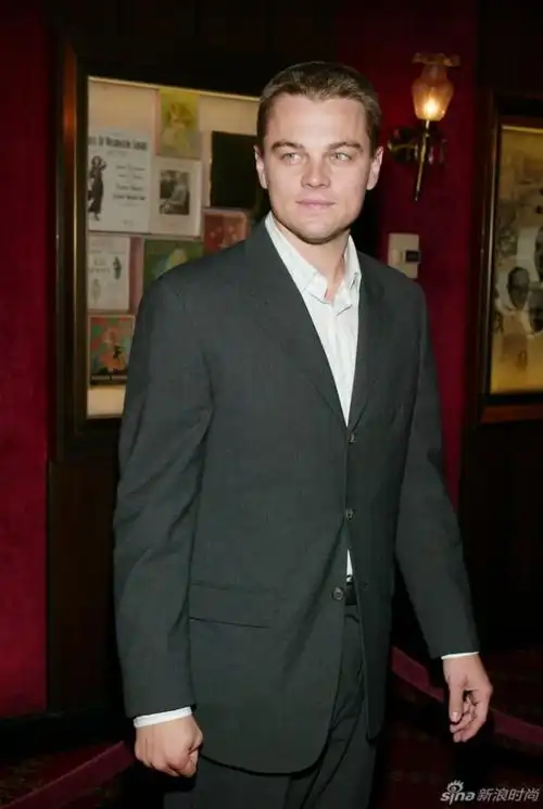 莱昂纳多40岁了回顾帅哥小李子发福史组图15