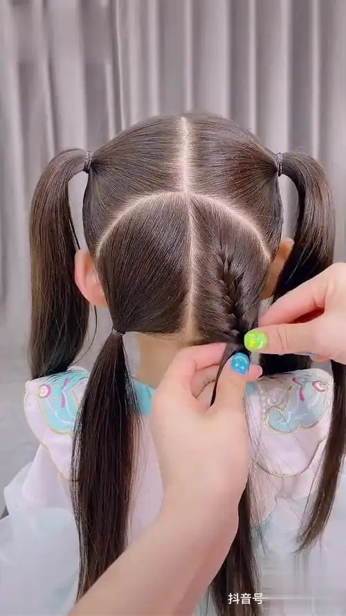 美到心动的古风发型,六一儿童节,端午节就给宝贝这么扎儿童编发 汉服