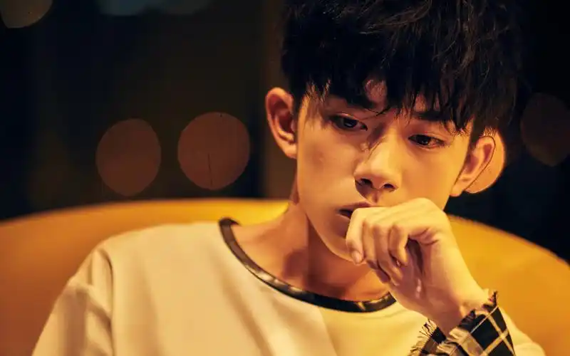 tfboys易烊千玺十年之约高清壁纸图片