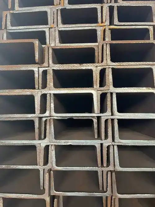 佛山钢铁世界热轧镀锌槽钢过磅价格8号12号14号槽钢6米图片