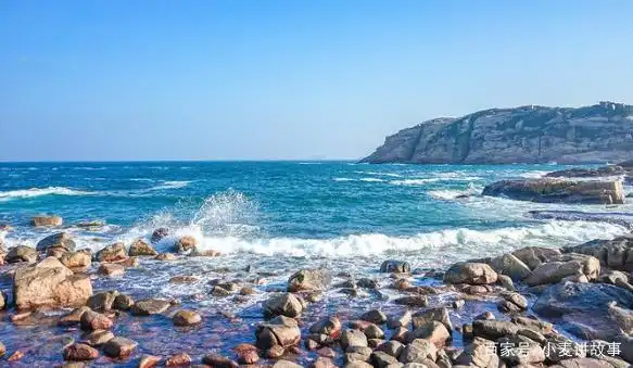 香港,就是一个港口城市,这里最美的便是这片大海