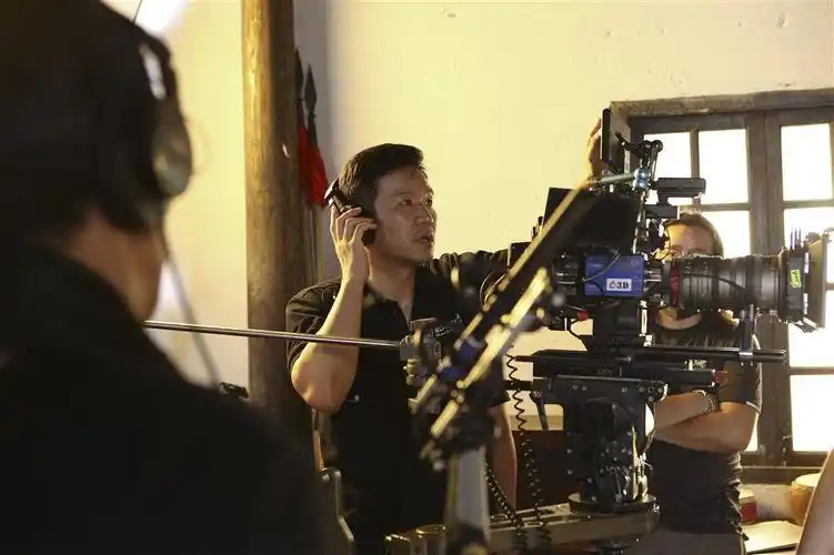 剧组200人战高温,克难关,廖昌永瘦了