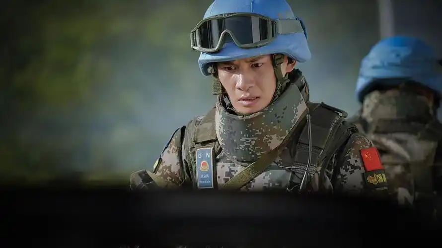 中国蓝盔,中国蓝盔,中国蓝盔剧照,剧照中国蓝盔官方剧照 剧照图片
