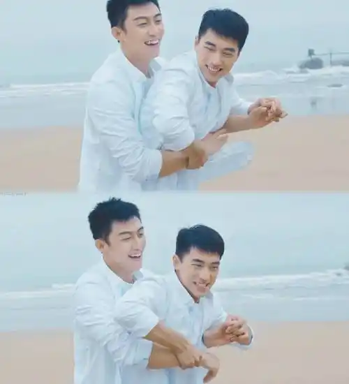 是顾海和白洛因的笑容 还是黄景瑜和许魏洲的笑容 图源 @duetpoet