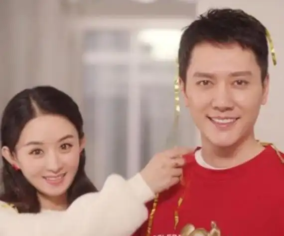 突然晒孩子照片,对"宝宝"称呼是最大亮点_网友_小朋友_冯绍峰