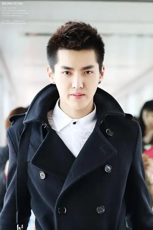 吴亦凡 生活照 - mtime时光网