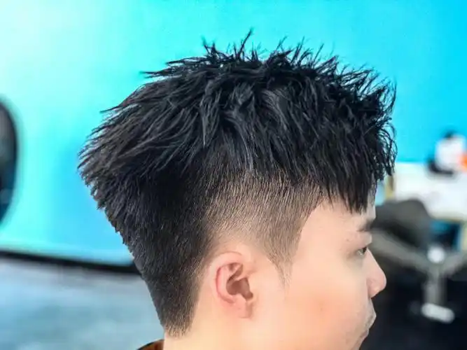 发量解决头发服贴纹理自然 线条感流畅#摩根烫  #男生短发  #男生烫发