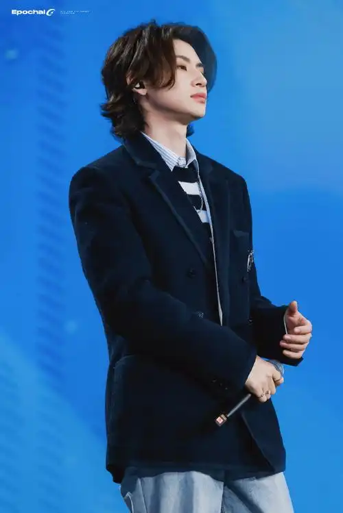 小鬼把更多时间花在音乐上