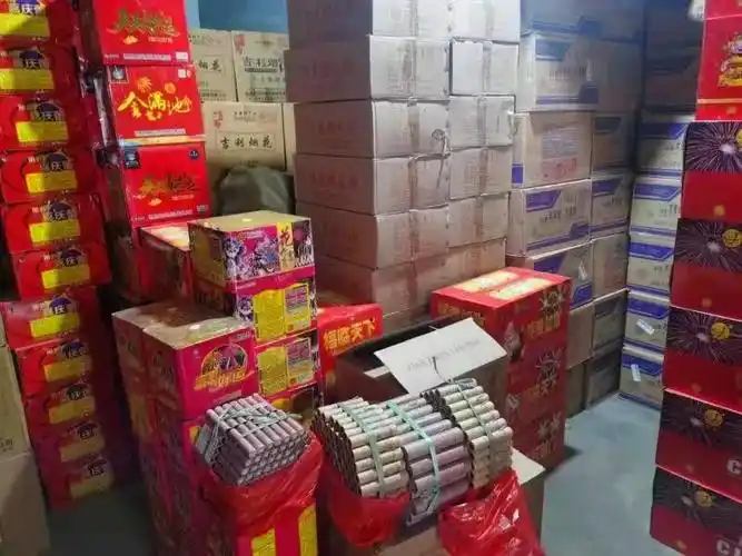 67加强烟花爆竹安全管理赛罕区在行动_要闻 _中国小康网县域