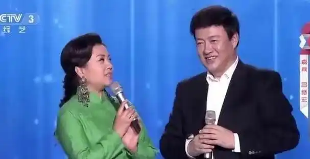 张也55岁未婚无儿无女与62岁的吕继宏相伴多年每天过的很幸福