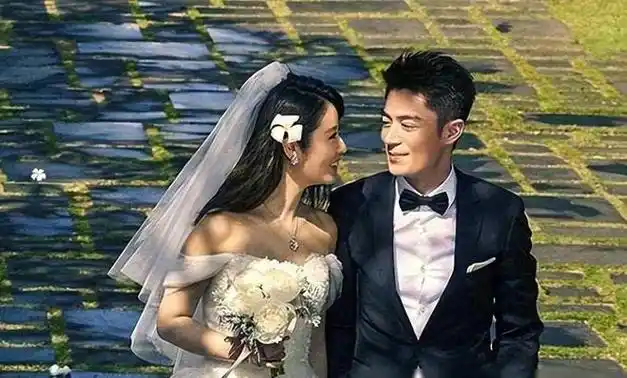 44岁的霍建华:从顶流男神到"无人问津",林心如要背锅吗?