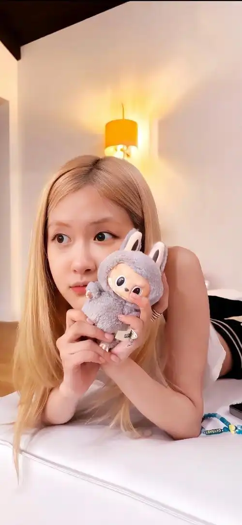 rose朴彩英_blackpink