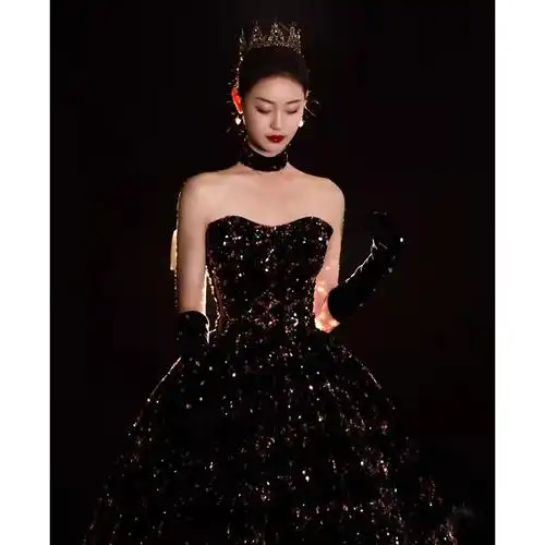 明星同款晚礼服女2022年新款亮片黑色抹胸宴会主持人艺考学生长款