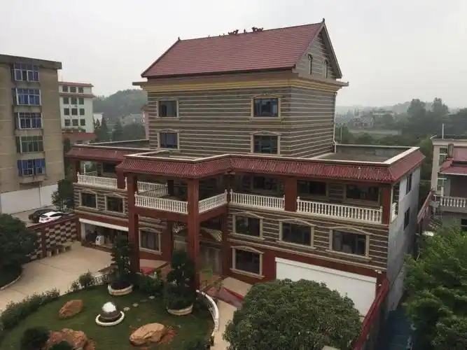 王林王府占地近1亩内设门楼后花园