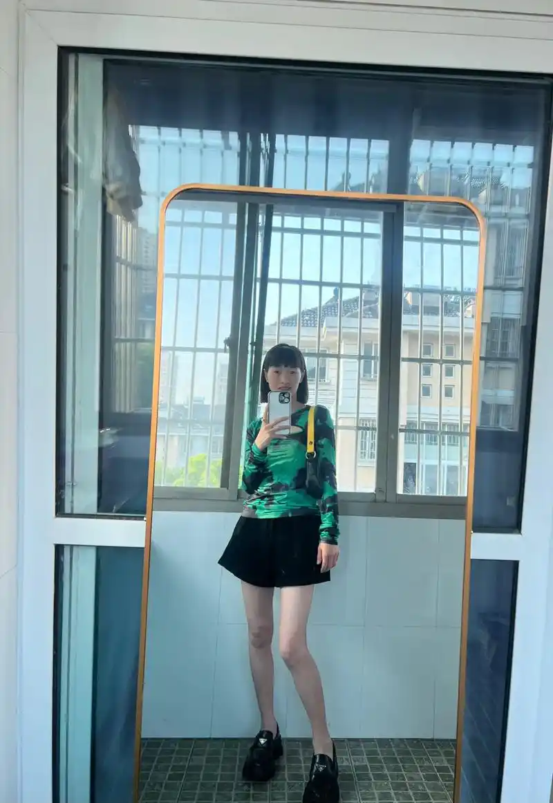 别让身材和焦虑挡住你的穿衣风格自由#身高158体重80斤 - 抖音