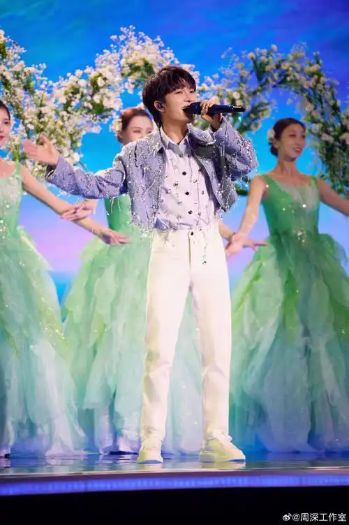 婚纱 婚纱照 690_1038 竖版 竖屏