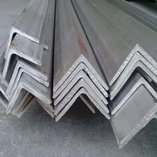 镀锌角钢批发镀锌角钢价格绵阳建鑫源出售