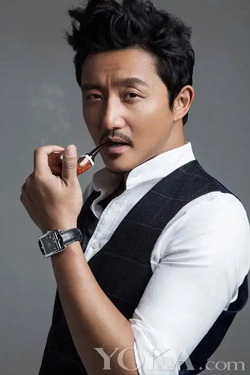 涂松岩化身冷面型男 尽显潮叔魅力_星大片_明星