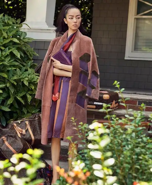 孙菲菲登上the telegraph luxury 9月刊封面_潮流速递_时装_模特中国