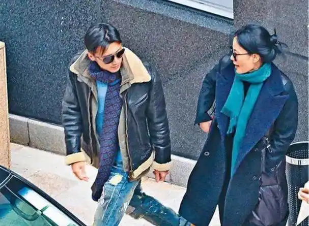 谢贤苏醒后催促谢霆锋张柏芝复婚决不容许王菲踏入谢家门