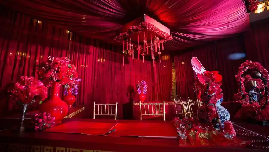 中国风婚礼怎么布置 中式婚礼现场布置图片