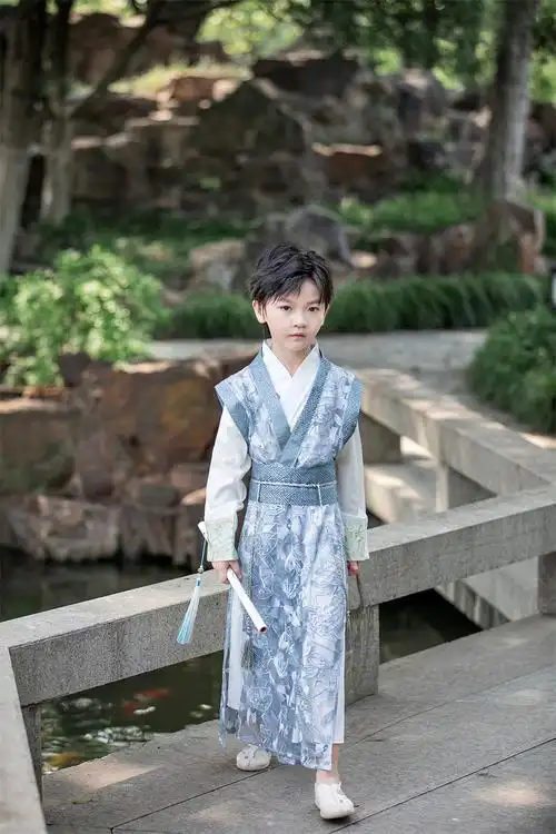 小男孩明制圆袍长衫连衣裙春季儿童汉服男童春装古风少爷服古装国学服