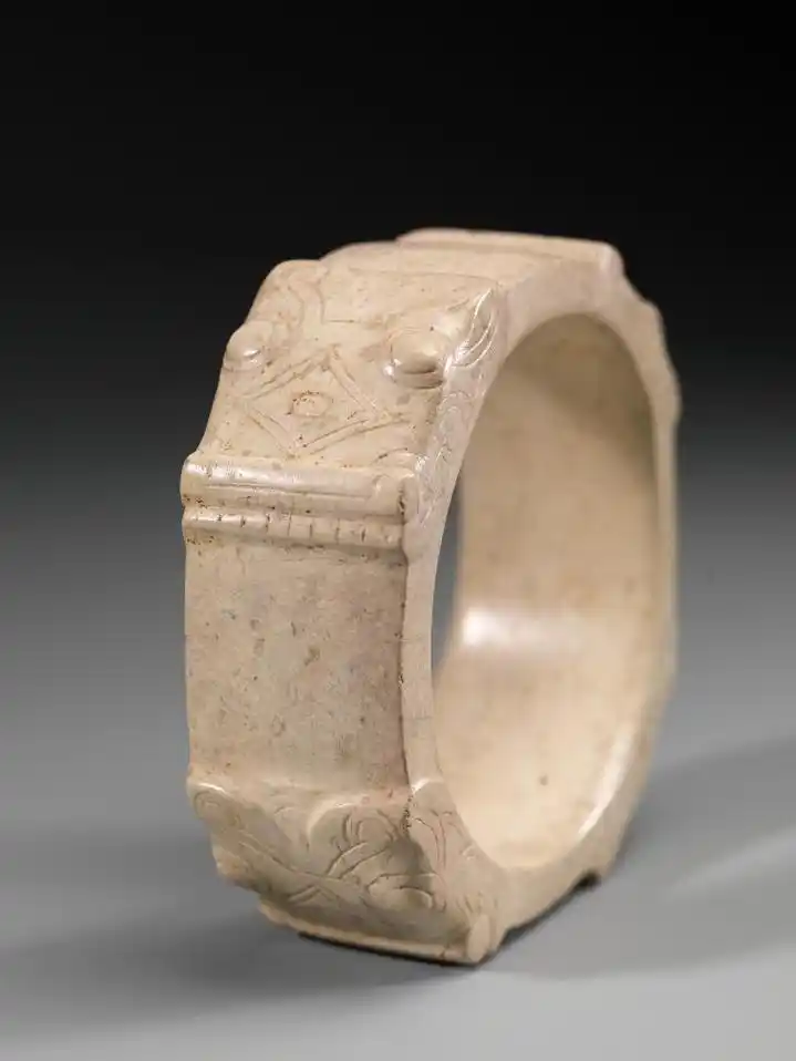 二月二良渚玉镯看龙头