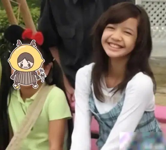 lisa|童年照|宋慧乔_网易订阅