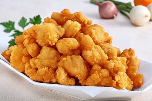 心情愉悦的做好吃的盐酥鸡