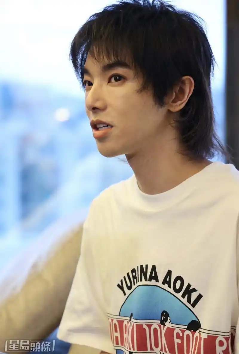 华晨宇被香港乐坛滋养长大,盼跟陈奕迅合作,激赞方大同有才华!