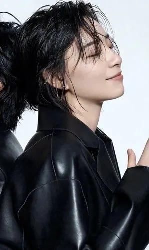 李斯丹妮凤凰网女神节大片