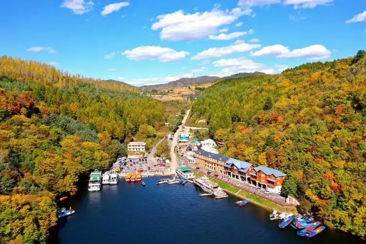 "白山松水,大美吉林"——双辽市第三小学红色记忆研学行!