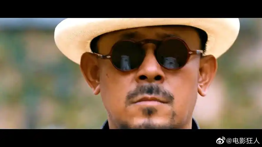 枪在手跟我走,杀四郎抢碉堡,姜文周润发最终决战#春日荐片季##电影