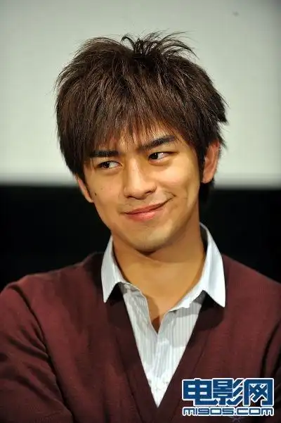 东京电影节第一日综述 张艾嘉,陈柏霖低头私语_韩国_电影网_1905.com