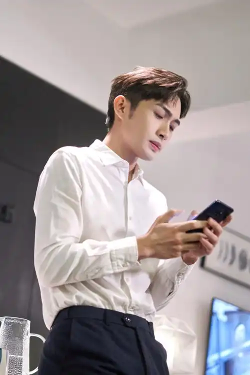 三分野 / 张彬彬 ×徐燕时