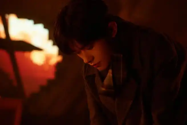 旅##千玺开启九号记忆之谜#九号微电影高清剧照    @tfboys-易烊千玺